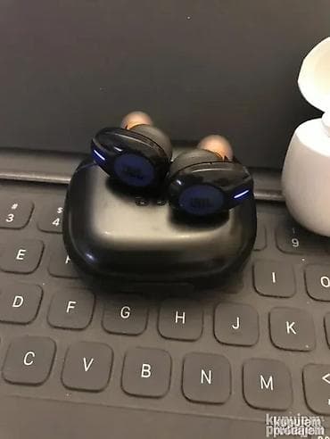 Original JBL blutut slusalice. Kao NOVE Izuetan zvuk baterija kao na lalafo.rs — 8 Original JBL blutut slusalice. Kao NOVE Izuetan zvuk baterija kao — 8