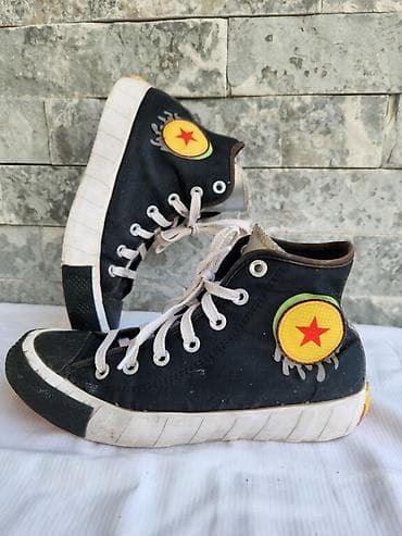 Patike Convers 38,5 vel sitni tragovi nošenja at lalafo.rs — 1 Patike Convers 38,5 vel sitni tragovi nošenja — 1