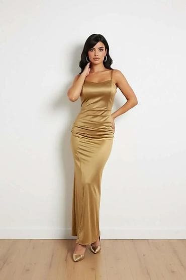 Duga svečana satenska haljina sa bretelama - Model: uska silueta koja na lalafo.rs — 2 Duga svečana satenska haljina sa bretelama - Model: uska silueta koja — 2