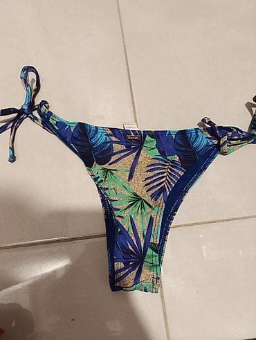 Zenski bikini kupaći kostim brenda Bonatti. Gornji deo je trouglastog na lalafo.rs — 6 Zenski bikini kupaći kostim brenda Bonatti. Gornji deo je trouglastog — 6