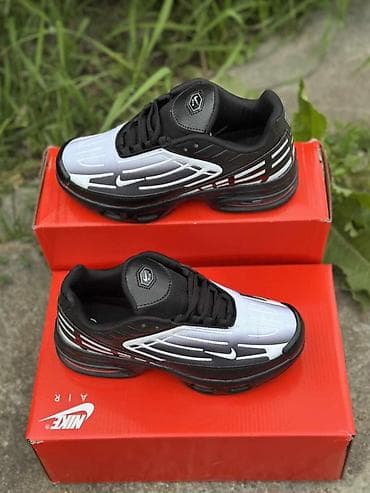 36 do 46
Cena 3700 Din
Em na lalafo.rs — 8 36 do 46
Cena 3700 Din
Em — 8