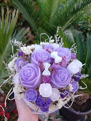 Dekorativni aranžman od mirisljavih sveca u ukrasnoj kutiji - na lalafo.rs — 3 Dekorativni aranžman od mirisljavih sveca u ukrasnoj kutiji - — 3