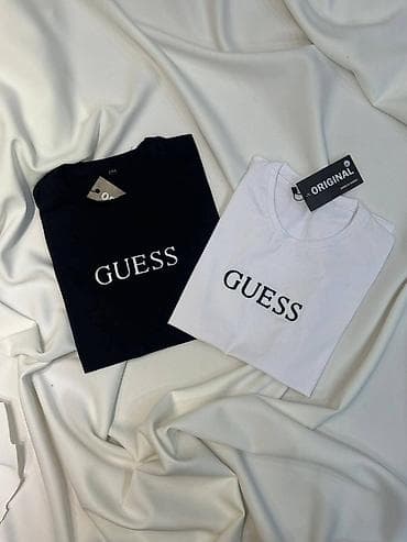 Women's T-shirts and tops: Ženske majice S,M,L,XL,XXL veličine 1 komad 2300 din . 2 komada 3200 at lalafo.rs — 3 Women's T-shirts and tops: Ženske majice S,M,L,XL,XXL veličine 1 komad 2300 din . 2 komada 3200 — 3