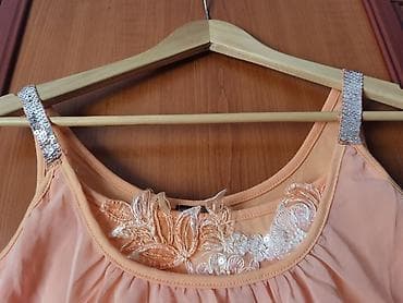 Majice na bretele, dostupne u 3 boje Nikad nošena, samo dugo stajale u na lalafo.rs — 2 Majice na bretele, dostupne u 3 boje Nikad nošena, samo dugo stajale u — 2