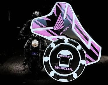 Transport: Honda cbf tank pad štitnik čepa - nalepnice za motore- 1781 📌 opis at lalafo.rs — 3 Transport: Honda cbf tank pad štitnik čepa - nalepnice za motore- 1781 📌 opis — 3