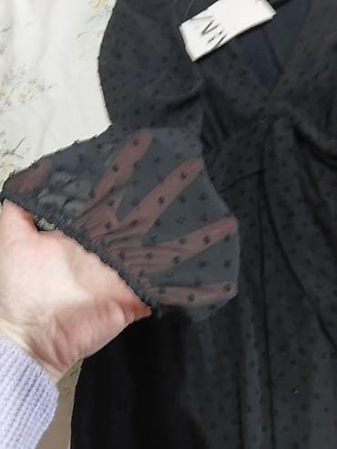 ZARA crni kombinezon kao haljina m - Materijal: lagana, poluprozirna na lalafo.rs — 3 ZARA crni kombinezon kao haljina m - Materijal: lagana, poluprozirna — 3