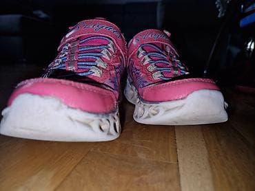 Patike Skechers svetlece broj 29
Ocuvane na lalafo.rs — 5 Patike Skechers svetlece broj 29
Ocuvane — 5