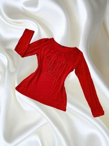 Majice, bluze po 400 dinara🟨 na lalafo.rs — 27 Majice, bluze po 400 dinara🟨 — 27