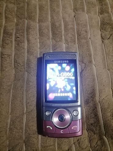 Samsung klizni telefon – klasični model sa numeričkom tastaturom - na lalafo.rs — 5 Samsung klizni telefon – klasični model sa numeričkom tastaturom - — 5