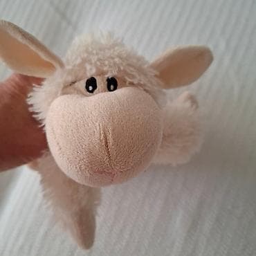 Ovca plišana igračka
kao jova
mekana kao pamuk na lalafo.rs — 4 Ovca plišana igračka
kao jova
mekana kao pamuk — 4