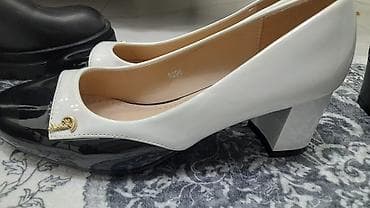 Elegantne ženske salonke Erica - Model: 9296, broj 39 nove su nikad na lalafo.rs — 2 Elegantne ženske salonke Erica - Model: 9296, broj 39 nove su nikad — 2