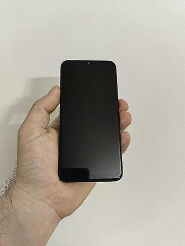 Samsung A20e dual sim sim free, sa 3/32gb memorije. Dobro očuvan i na lalafo.rs Samsung A20e dual sim sim free, sa 3/32gb memorije. Dobro očuvan i