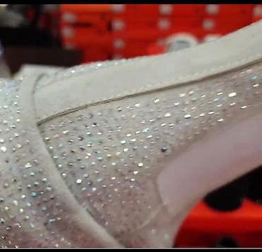 Savršene, unikat, pune cirkona Novo odličan kvalitet i model uvoz na lalafo.rs — 2 Savršene, unikat, pune cirkona Novo odličan kvalitet i model uvoz — 2