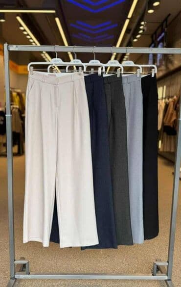 Pantalone
3400 dinara
Vel s m l
Boje crna,svetlo siva,tamno siva
sd na lalafo.rs Pantalone
3400 dinara
Vel s m l
Boje crna,svetlo siva,tamno siva
sd