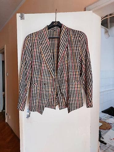 BLEJZER KARO LETNJI Prelep letnji lagani blejzer, sareni karo dizajn na lalafo.rs BLEJZER KARO LETNJI Prelep letnji lagani blejzer, sareni karo dizajn