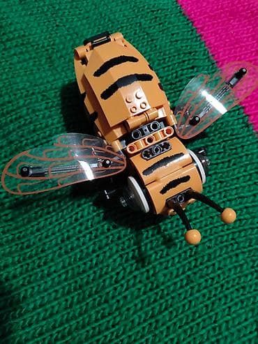 STEM Technics “Robotic Bee” – edukativni robot-set od 302 dela - na lalafo.rs — 2 STEM Technics “Robotic Bee” – edukativni robot-set od 302 dela - — 2