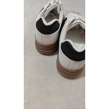 Adidas SAMBA platform ženske patike broj 40 Novo Aktuelan model Adidas na lalafo.rs — 6 Adidas SAMBA platform ženske patike broj 40 Novo Aktuelan model Adidas — 6