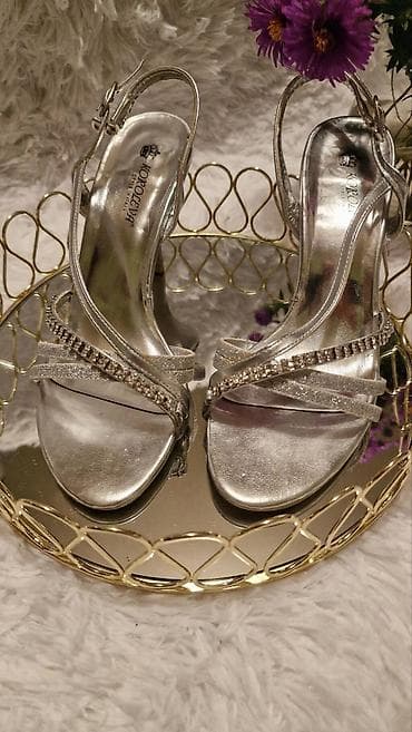 Elegantne srebrne sandale na lalafo.rs — 1 Elegantne srebrne sandale — 1