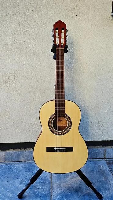 CORT AC75 KLASIČNA GITARA | . Slanje po dogovoru ili lično na lalafo.rs CORT AC75 KLASIČNA GITARA | . Slanje po dogovoru ili lično