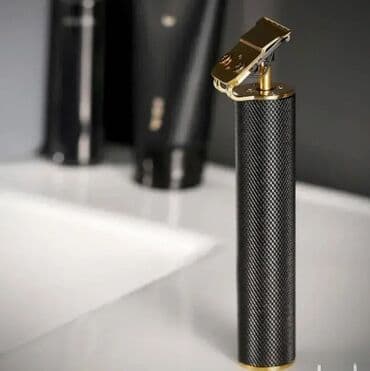 Profesionalni trimer za kosu i bradu Novo, u originalnom pakovanju – na lalafo.rs Profesionalni trimer za kosu i bradu Novo, u originalnom pakovanju –