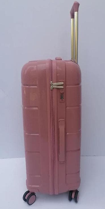 Travel suitcases and bags: Tvrdi kofer na točkiće – ružičasta boja - Materijal: tvrda at lalafo.rs — 8 Travel suitcases and bags: Tvrdi kofer na točkiće – ružičasta boja - Materijal: tvrda — 8