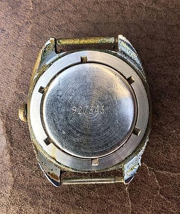 Antiques: Poljot ručni sat SSSR 1970-te, radi, cushion kućište, Originalni at lalafo.rs — 2 Antiques: Poljot ručni sat SSSR 1970-te, radi, cushion kućište, Originalni — 2