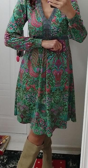 pantalone butiku ali: Prelepa šarena haljina dugih rukava, vel M, ali ima puno elastina i na lalafo.rs — 3 pantalone butiku ali: Prelepa šarena haljina dugih rukava, vel M, ali ima puno elastina i — 3