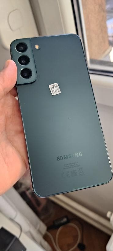 Samsung S22 Plus 8/256gb Crni Dual Sim free U Paketu dolazi: -Punjac na lalafo.rs — 6 Samsung S22 Plus 8/256gb Crni Dual Sim free U Paketu dolazi: -Punjac — 6