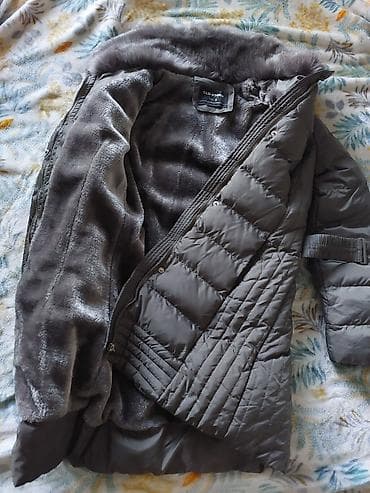 kom sa etiketom: Idealna za hladne zimske dane – vrlo topla, meka iznutra, sa at lalafo.rs — 3 kom sa etiketom: Idealna za hladne zimske dane – vrlo topla, meka iznutra, sa — 3