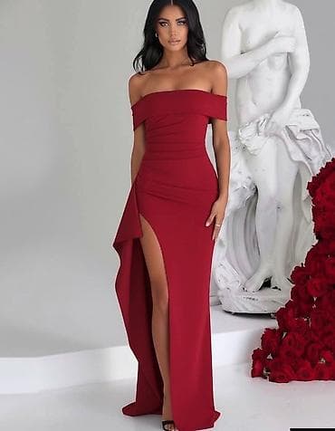 Elegantna duga večernja haljina bez bretela - Kroj: uska silueta koja na lalafo.rs Elegantna duga večernja haljina bez bretela - Kroj: uska silueta koja