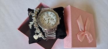 Sat + narukvica ❤️❤️3300 din ❤️❤️ Satovi su od hirurskog na lalafo.rs — 8 Sat + narukvica ❤️❤️3300 din ❤️❤️ Satovi su od hirurskog — 8