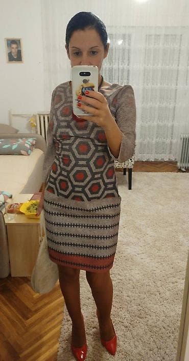 Potpuno nova predivna haljina, slikuta samo etiketa jer sam mislila da at lalafo.rs — 1 Potpuno nova predivna haljina, slikuta samo etiketa jer sam mislila da — 1