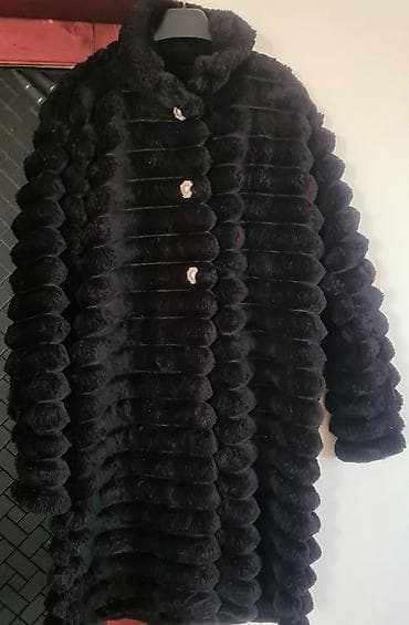 Crni ženski kaput od veštačkog krzna - Materijal: meko, gusto na lalafo.rs — 2 Crni ženski kaput od veštačkog krzna - Materijal: meko, gusto — 2