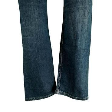 Farmerke lee, vel. M/w31 l34, arvin marka: lee veličina: m/w31 l34 na lalafo.rs — 4 Farmerke lee, vel. M/w31 l34, arvin marka: lee veličina: m/w31 l34 — 4