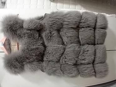 Siva ženska krznena prsluk-jakna - Dizajn: prsluk bez rukava sa na lalafo.rs — 1 Siva ženska krznena prsluk-jakna - Dizajn: prsluk bez rukava sa — 1