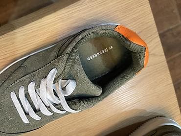 za svaki dan: Patike Reserved, veličina 37 - Model: casual sneakers - Boja na lalafo.rs — 4 za svaki dan: Patike Reserved, veličina 37 - Model: casual sneakers - Boja — 4