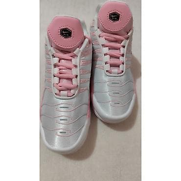 Nike Air Max Plus patike 38 NOVO Nove Nike patike, bele sa roze na lalafo.rs — 5 Nike Air Max Plus patike 38 NOVO Nove Nike patike, bele sa roze — 5