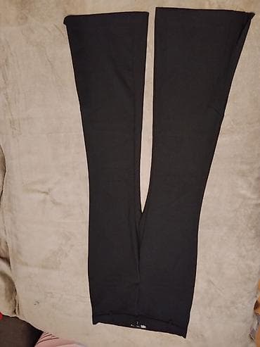 Paket pantalona/ farmerki – ženski Sadrži: - Crne široke pantalone od na lalafo.rs Paket pantalona/ farmerki – ženski Sadrži: - Crne široke pantalone od