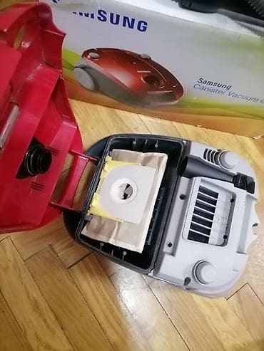 Usisivač Samsung 1600w na kesu Ispravan dobar Baš dobar. U svojoj na lalafo.rs — 8 Usisivač Samsung 1600w na kesu Ispravan dobar Baš dobar. U svojoj — 8