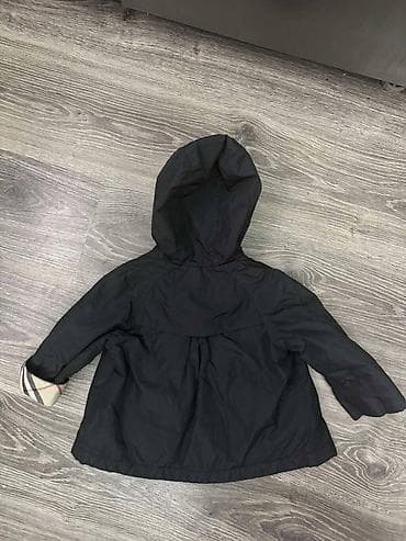 Presladak original BURBERRY mantilić za devojčice, postavljen mekom at lalafo.rs — 4 Presladak original BURBERRY mantilić za devojčice, postavljen mekom — 4