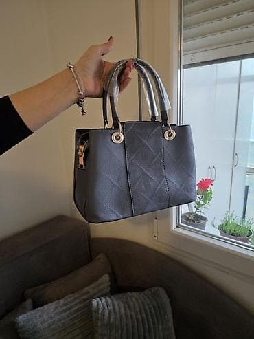 Elegantna ženska torba – siva - Materijal: veštačka koža sa at lalafo.rs — 1 Elegantna ženska torba – siva - Materijal: veštačka koža sa — 1