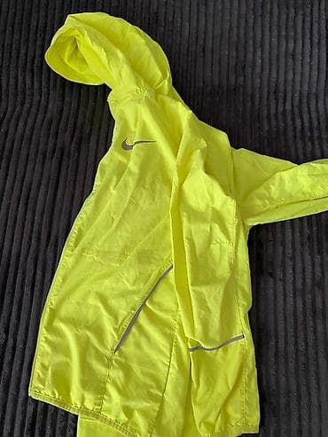 Nike sportska jakna sa kapuljačom – fluorescentno žuta - Lagana na lalafo.rs — 2 Nike sportska jakna sa kapuljačom – fluorescentno žuta - Lagana — 2