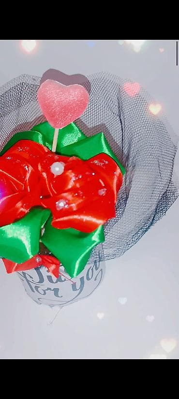 Dekorativni aranžman u saksiji sa natpisom "Just for you" idealan je na lalafo.rs — 3 Dekorativni aranžman u saksiji sa natpisom "Just for you" idealan je — 3