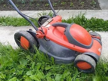 1. FLYMO MULTIMO 2-62. Ispravna nema korpu. 2. Black &Decker E na lalafo.rs — 6 1. FLYMO MULTIMO 2-62. Ispravna nema korpu. 2. Black &Decker E — 6