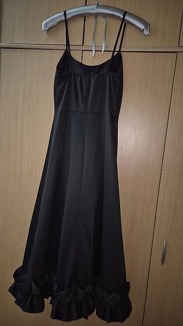 Crna elegantna haljina na bretele Jednom nošena - Model: A-kroja na lalafo.rs — 2 Crna elegantna haljina na bretele Jednom nošena - Model: A-kroja — 2