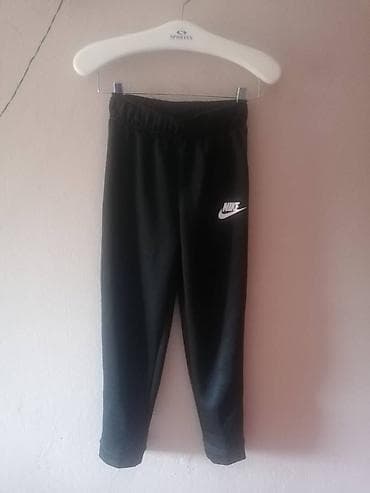 Trenerka nike, deciji L noseno 2 puta, veca mi je vise je za s na lalafo.rs — 9 Trenerka nike, deciji L noseno 2 puta, veca mi je vise je za s — 9