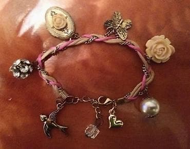 Narukvica Primarkt Holandija na lalafo.rs — 3 Narukvica Primarkt Holandija — 3