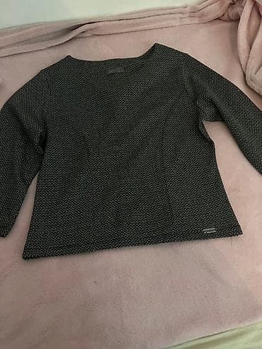 dve suknje po: Dvodijelni ženski komplet – bluza i suknja u istom dezeniranom pletu na lalafo.rs — 5 dve suknje po: Dvodijelni ženski komplet – bluza i suknja u istom dezeniranom pletu — 5