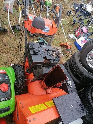 Husqvarna freza za sneg – model 9226 - Benzinski motor sa ručnim na lalafo.rs — 2 Husqvarna freza za sneg – model 9226 - Benzinski motor sa ručnim — 2