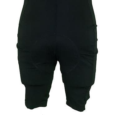 Equipment for cyclists: Biciklističke crane, vel. M/50, bib marka: crane veličina: m/50 at lalafo.rs — 6 Equipment for cyclists: Biciklističke crane, vel. M/50, bib marka: crane veličina: m/50 — 6